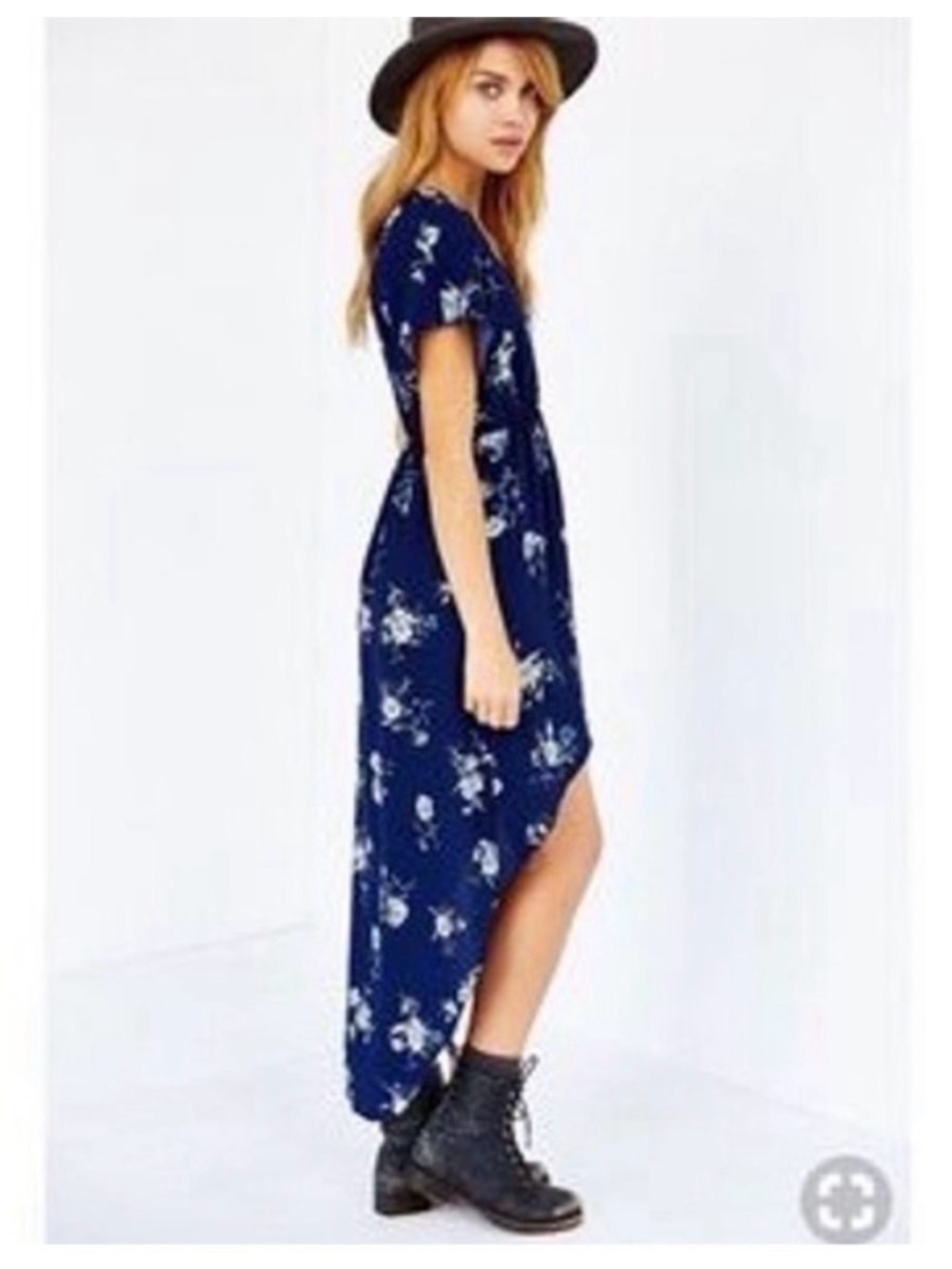 Ecote  Navy Floral High-Low Maxi Dress